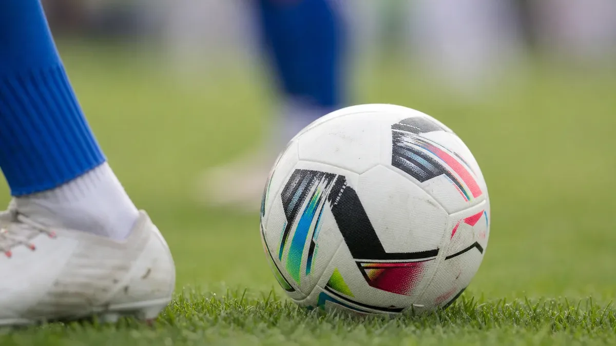 ŁKS Łódź rozbił Stal Mielec 4:0. Arasa z dubletem