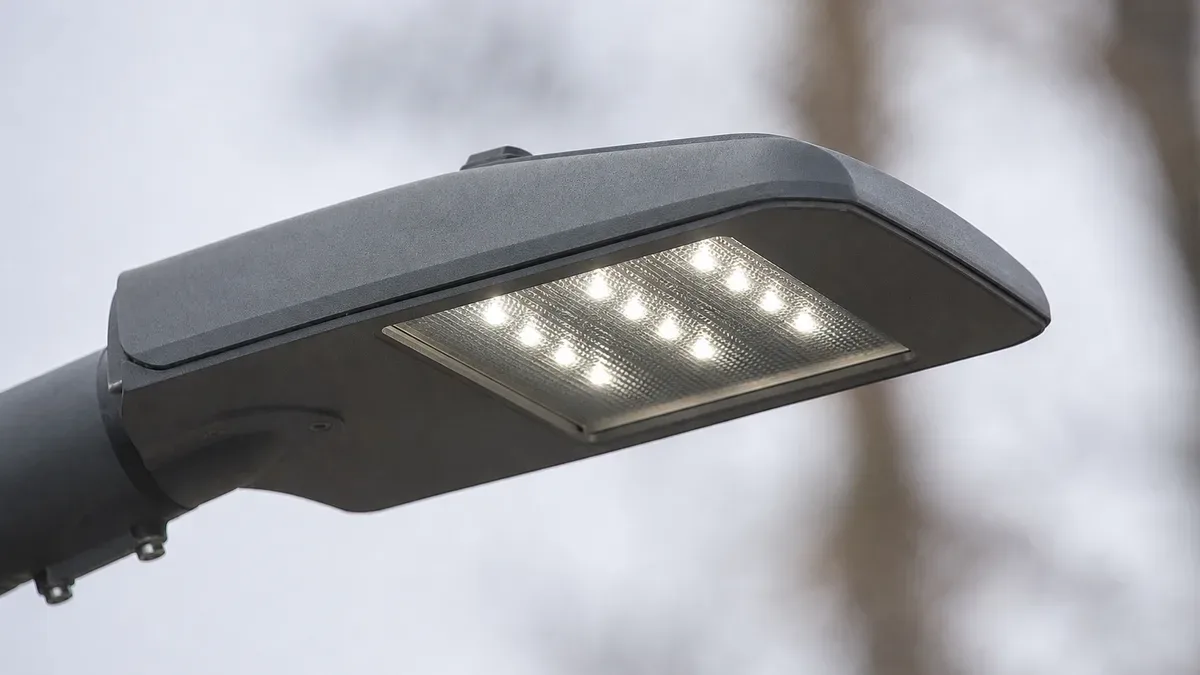 Prawie 2700 opraw LED w Łodzi. Mniej prądu i lepsza widoczność