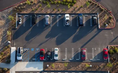 Strefa Płatnego Parkowania w Łodzi  ile kosztuje postój i w jakich godzinach trzeba płacić?