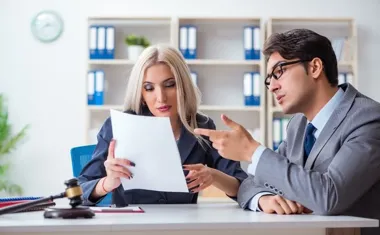 Rozwód w Łodzi od A do Z  ile trwa, gdzie złożyć pozew i z jakimi kosztami się liczyć