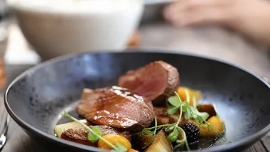Maciej Je znów odwiedził Łódź i ocenił kolejne restauracje