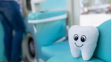 Bezpłatny dentysta dla dzieci w Łodzi działa także latem