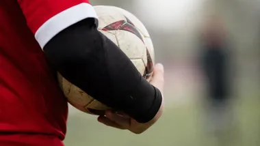 Dwóch piłkarzy opuszcza Widzew. Akere zagra w Ekstraklasie, Nawrocki w Stali
