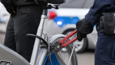 Jedna kradzież roweru ujawniła 19 zarzutów wobec 45-latka z Łodzi