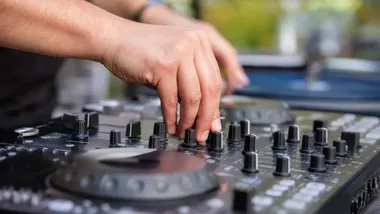 Labirynt Festiwal po raz pierwszy potrwa dwa dni. Ponad 100 DJ-ów w Łodzi