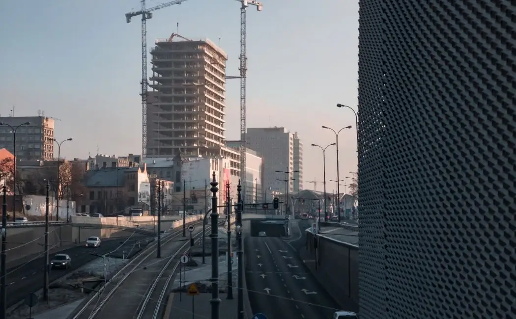 Budowa tunelu średnicowego: Zobacz postępy na stacji Łódź Śródmieście [ZDJĘCIA]