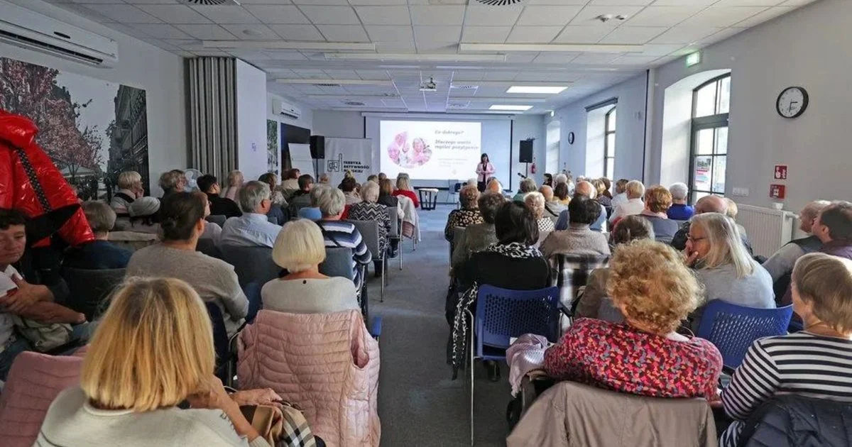 Grafika promocyjna wydarzenia Łódzka Akademia Pozytywnego Seniora – bezpłatny wykład inaugurujący X edycję