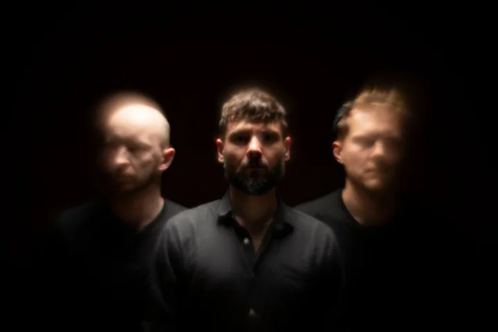 Grafika promocyjna wydarzenia SPOIWO w Łodzi — koncert w Woolturze, 27 marca 2026