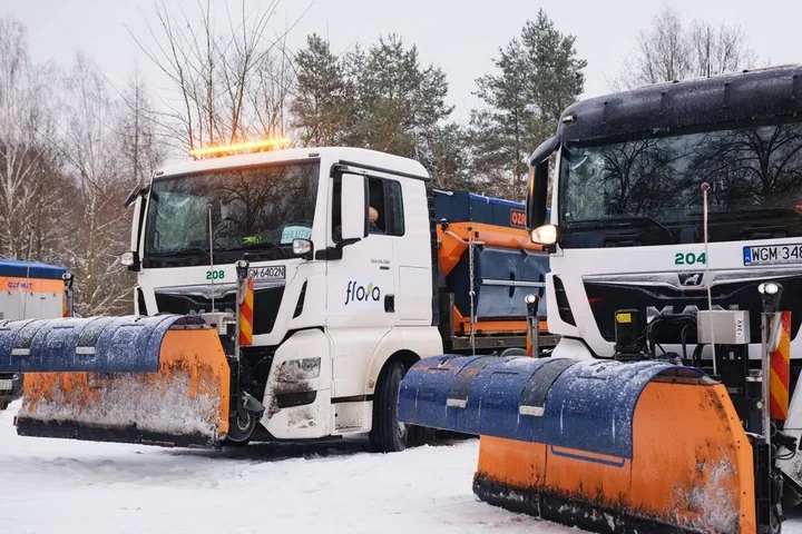 Zimowe patrole w Łodzi - 81 pługopiaskarek wyjechało na główne arterie i łączniki
