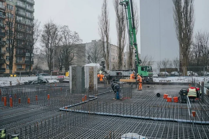 Na Bałutach wyrastają nowe mieszkania miejskie przy Młynarskiej