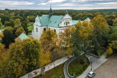 Wzgórze Wyglądnica i kaplica św. Antoniego – historia najstarszej świątyni w Łagiewnikach
