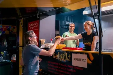 Wielka Szama w Ogrodach Geyera – dwa dni ulicznych smaków z ponad 30 food truckami