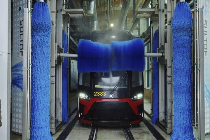 Łódzkie autobusy i tramwaje mają codzienny rytuał, który trwa zaledwie kilka minut