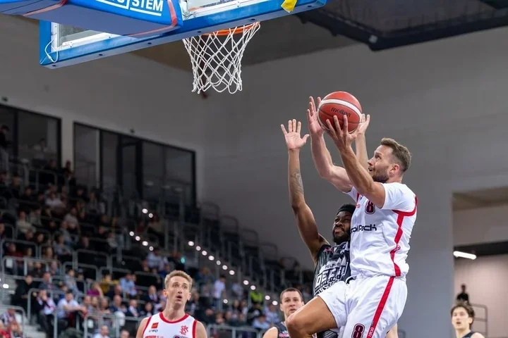 Walka do końca – ŁKS Coolpack Łódź przegrał minimalnie z liderem tabeli