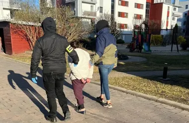 Podszyli się pod wodociągi i wynieśli z mieszkań ponad 80 tysięcy złotych