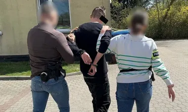 Fałszywy bankier chciał jeszcze 30 tysięcy - w Łodzi wpadł w pułapkę