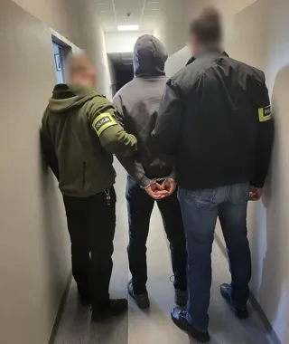 Przyjeżdżał z Warszawy po łupy, w Łodzi wpadł po trzech kradzieżach