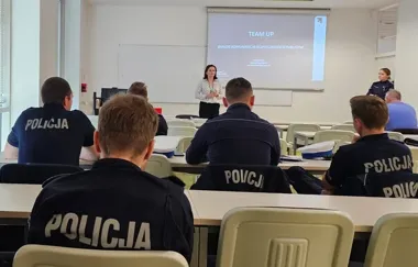 Angielski w służbie - łódzcy policjanci ruszyli na drugą turę ćwiczeń