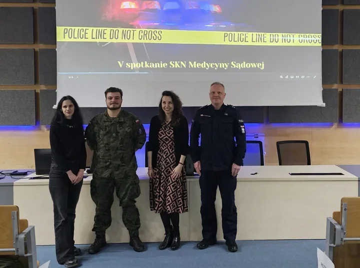 Technik kryminalistyki odwiedził studentów - pokazał kulisy policyjnej służby