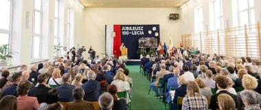 Sto lat „Jagiellończyka” w Sieradzu i tablica, która zamknęła uroczystości