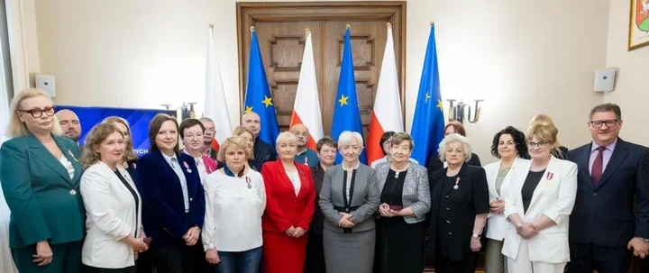 Odznaczenia dla ludzi od codziennej pracy. W Łodzi wyróżniono 17 osób